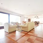 Ultreya *